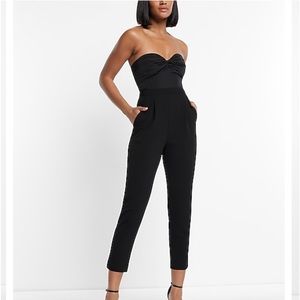 NWOT Express removable puff sleeve jumpsuit